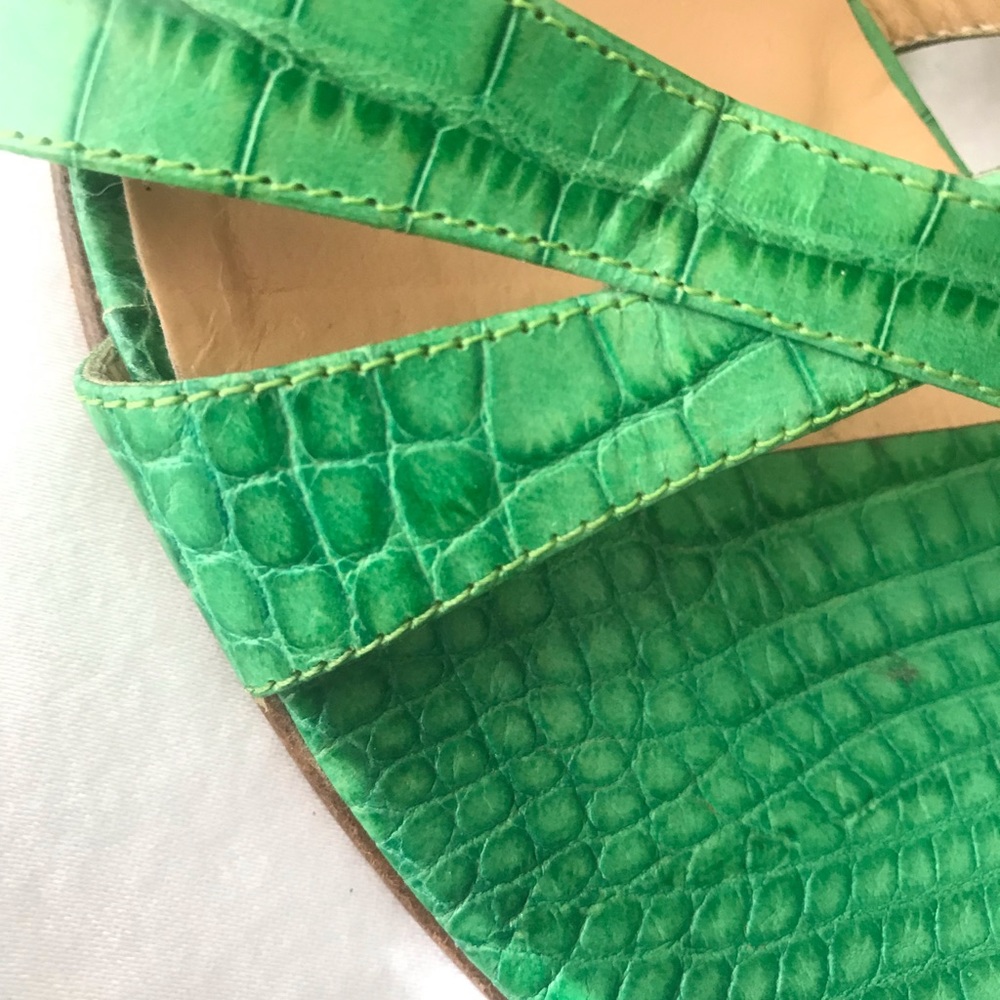 Isaac Mizrahi Emerald Green Croc-Embossed Slingback Heels - Picture 3 of 8